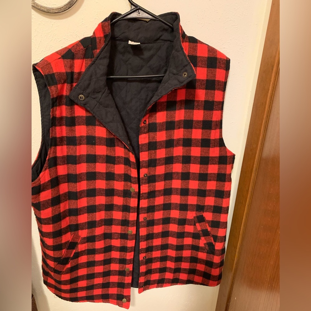 Size 2XL reversible snap button sleeveless blazer new no tags